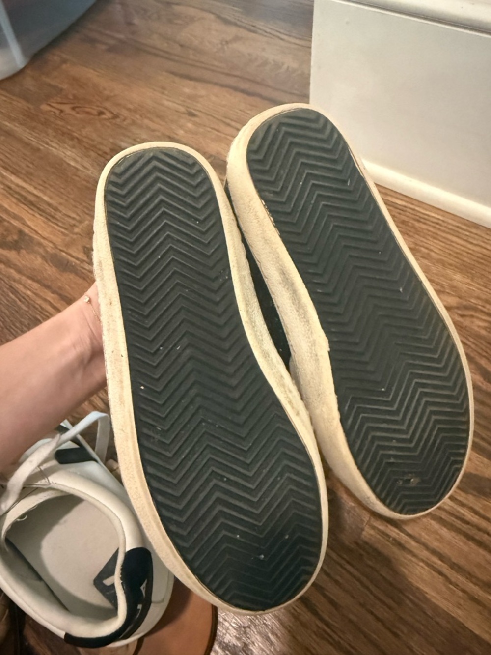 Golden Goose Black Glitter Superstar Sneakers - Picture 5 of 5